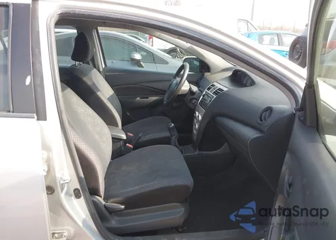 2007 Toyota Yaris from USA, damaged, VIN JTDBT923071115522